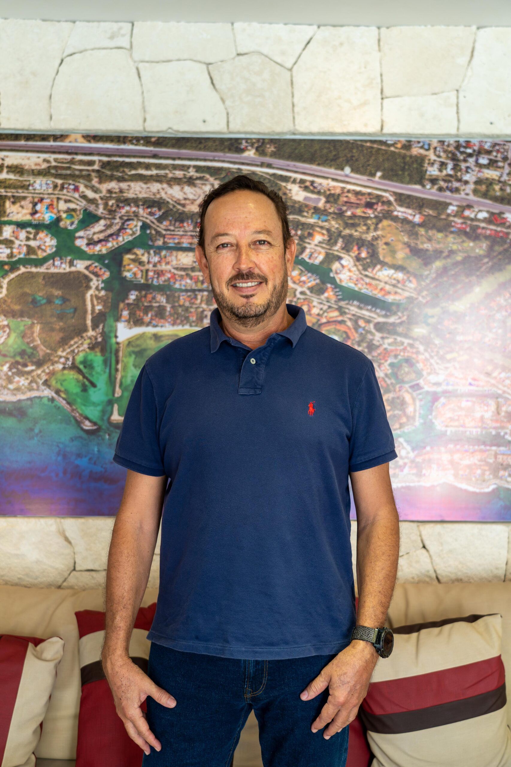 guillermo Hernandez Hoffmann